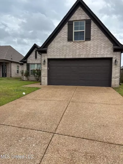 1466 Switzer Cv, Southaven, MS 38671