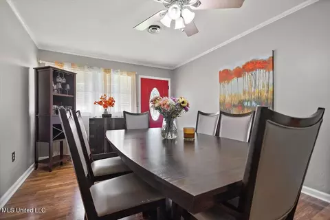 Dining - 4678 Nisqually Rd, Jackson, MS 39206 photo 2 of 2