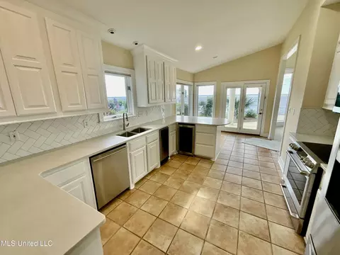 1422 Windrose Dr, Brandon, MS 39047 photo 13