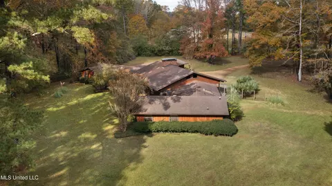 Exterior - 305 Hand Dr, Flowood, MS 39232 photo 30 of 31
