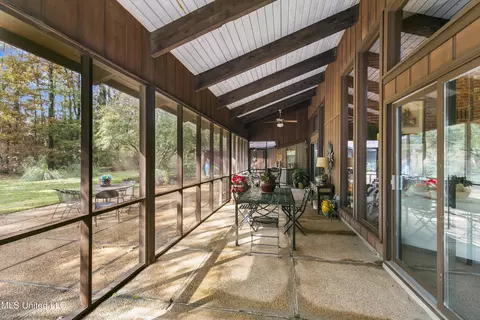 Exterior - 305 Hand Dr, Flowood, MS 39232 photo 18 of 31
