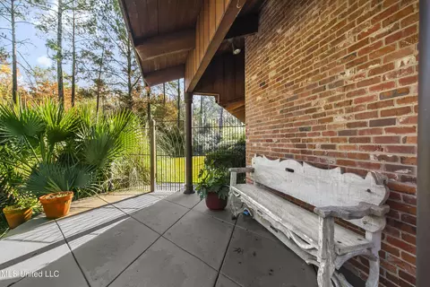 Other - 305 Hand Dr, Flowood, MS 39232 photo 2 of 20