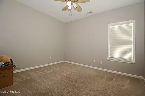 579 Fawn Grove Cir, Hernando, MS 38632 photo 20