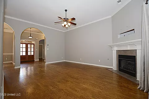 579 Fawn Grove Cir, Hernando, MS 38632 photo 8