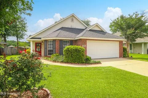 11452 Azalea Trce, Gulfport, MS 39503