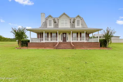 147 Ashton Dr, Lucedale, MS 39452