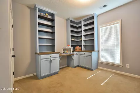 Other - 5798 E Bedford Loop, Southaven, MS 38672 photo 1 of 2