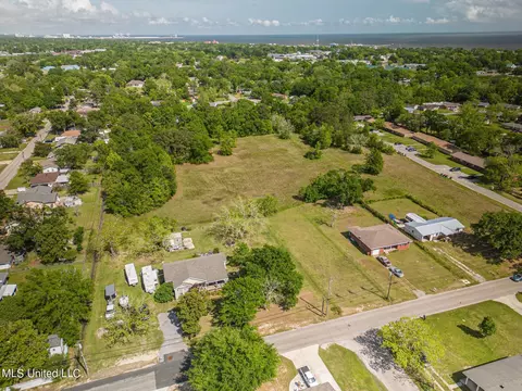 Alexander Avenue, Long Beach, MS 39560 photo 4