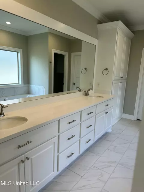 464 Aurora Cir, Canton, MS 39046 photo 16