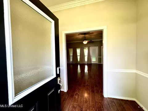 320 Colonial Dr, Madison, MS 39110 photo 4