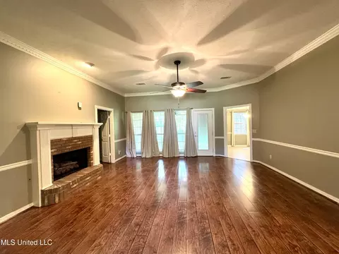 320 Colonial Dr, Madison, MS 39110 photo 5