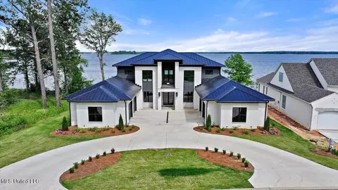 Exterior - 122 Neptune Shr, Madison, MS 39110 photo 16 of 22