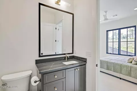 Bath - 122 Neptune Shr, Madison, MS 39110 photo 11 of 11