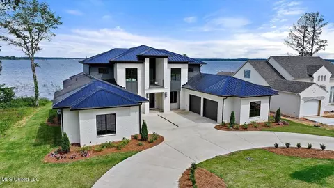 Exterior - 122 Neptune Shr, Madison, MS 39110 photo 17 of 22