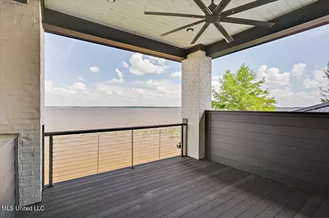 Exterior - 122 Neptune Shr, Madison, MS 39110 photo 6 of 22
