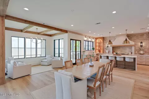 Dining - 122 Neptune Shr, Madison, MS 39110 photo 1 of 5