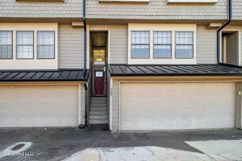 122 Breakers Ln, Ridgeland, MS 39157