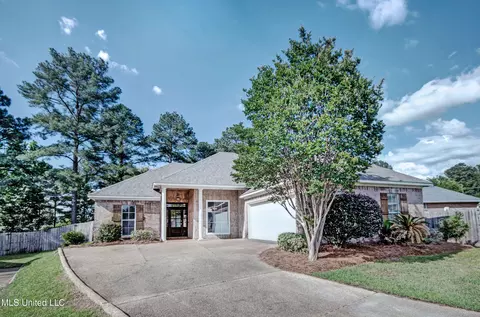 Exterior - 508 Jasmine Ct, Brandon, MS 39047 photo 1 of 5