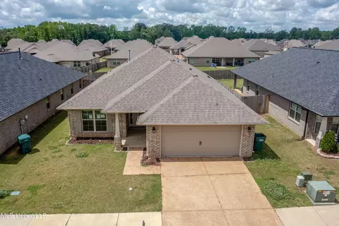 3401 Cable Ln, Southaven, MS 38672