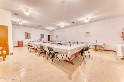 Dining - 5106 Hubert St, Moss Point, MS 39563 photo 1 of 1