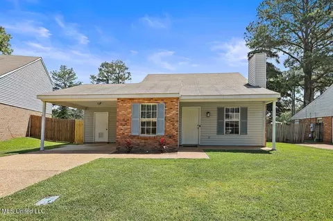 120 Haley Creek Dr, Madison, MS 39110