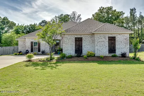 146 Western Ridge Cir, Canton, MS 39046