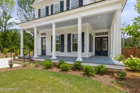 Exterior - 102 Commonwealth Dr, Madison, MS 39110 photo 5 of 13