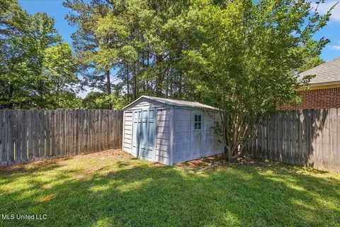 Exterior - 500 Silverleaf Xing, Brandon, MS 39047 photo 10 of 10