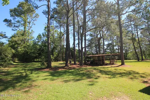 Exterior - 1212 Highway 612, Lucedale, MS 39452 photo 8 of 13