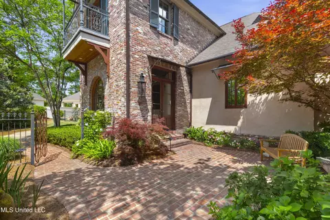 Exterior - 112 Langdon Dr, Madison, MS 39110 photo 5 of 20