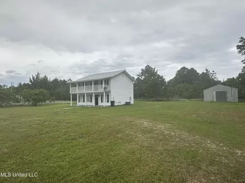 182 Tut Rd, Lucedale, MS 39452
