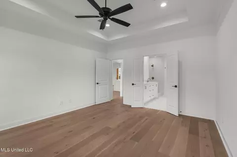 Bedroom - 124 Lakecrest Dr, Madison, MS 39110 photo 2 of 5