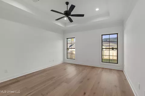 Bedroom - 124 Lakecrest Dr, Madison, MS 39110 photo 1 of 5