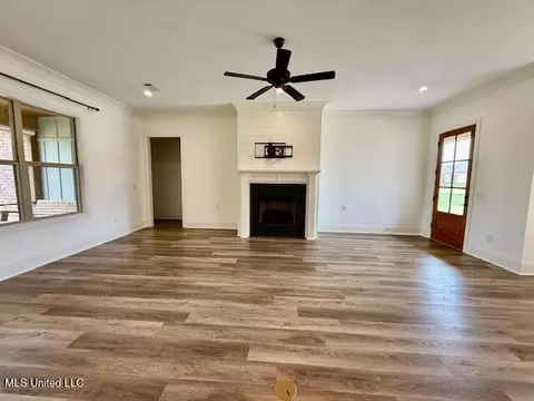 182 Catherine Blvd, Clinton, MS 39056 photo 9