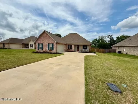 182 Catherine Blvd, Clinton, MS 39056 photo 3