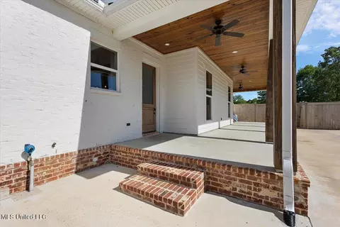 Exterior - 1254 Wade Patrick Rd, Brandon, MS 39042 photo 6 of 14