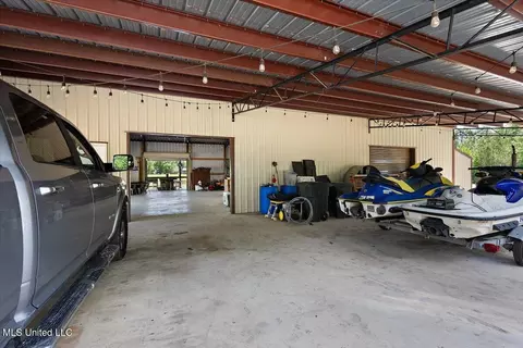 Exterior - 1254 Wade Patrick Rd, Brandon, MS 39042 photo 11 of 14
