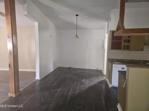 Dining - 209 Spooner Rd, Lucedale, MS 39452 photo 1 of 1