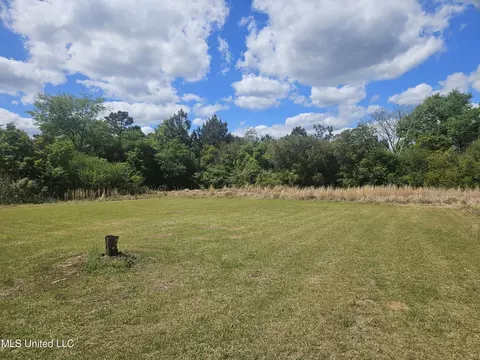 Exterior - 209 Spooner Rd, Lucedale, MS 39452 photo 4 of 5