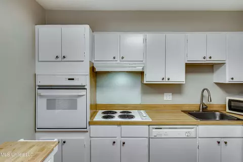 5155 Wayneland Dr #L3, Jackson, MS 39211 photo 7