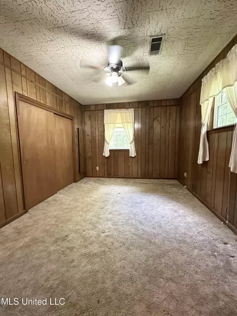 Bedroom - 46 Mullins Rd, Natchez, MS 39120 photo 1 of 3