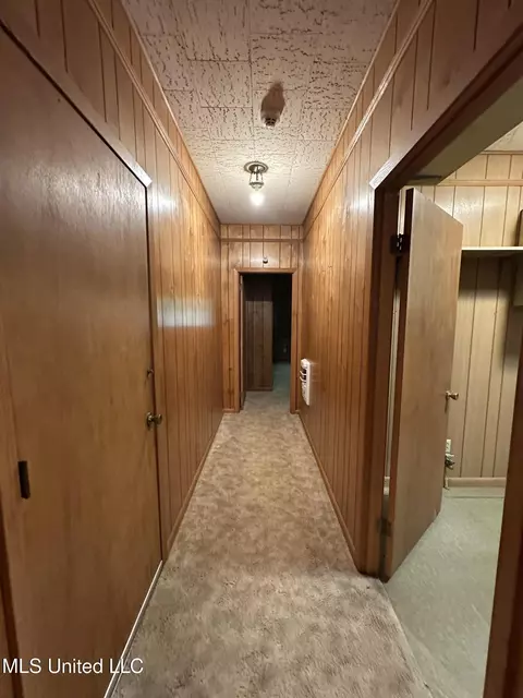 Entry Way - 46 Mullins Rd, Natchez, MS 39120 photo 1 of 1