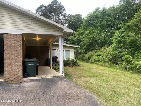 Exterior - 4425 Ms-178, Potts Camp, MS 38659 photo 3 of 3