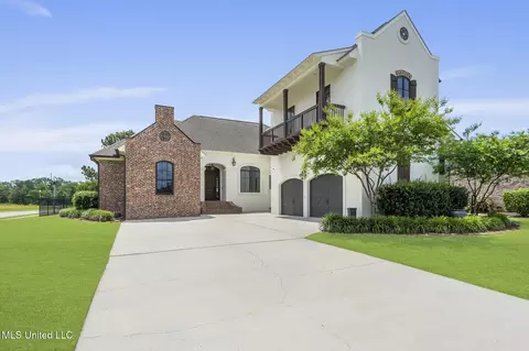 408 Fly Away Ct, Biloxi, MS 39531