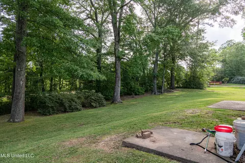Exterior - 200 Devonport Cir, Raymond, MS 39154 photo 10 of 12