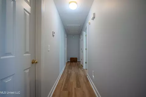 Entry Way - 200 Devonport Cir, Raymond, MS 39154 photo 1 of 1