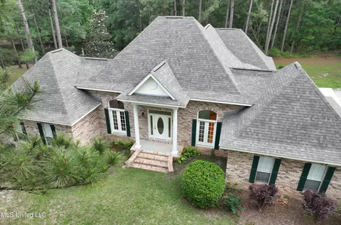 110 Frye Rd, Hattiesburg, MS 39401