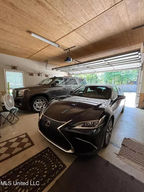 Other - 415 Greenbriar St, Brandon, MS 39047 photo 16 of 17