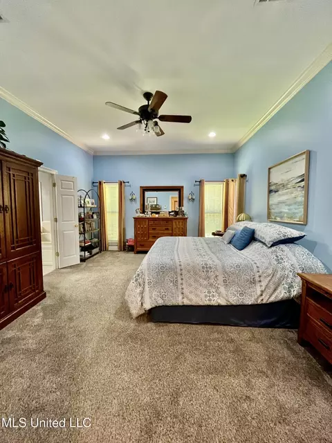 Bedroom - 415 Greenbriar St, Brandon, MS 39047 photo 2 of 5