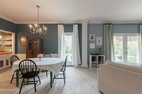 Dining - 255 Park Lane Pl, Jackson, MS 39211 photo 3 of 8